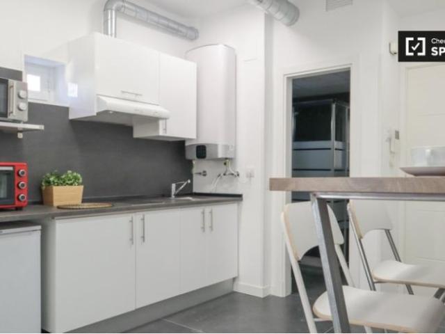 Apartamentos Madrid Madrid ES101730806