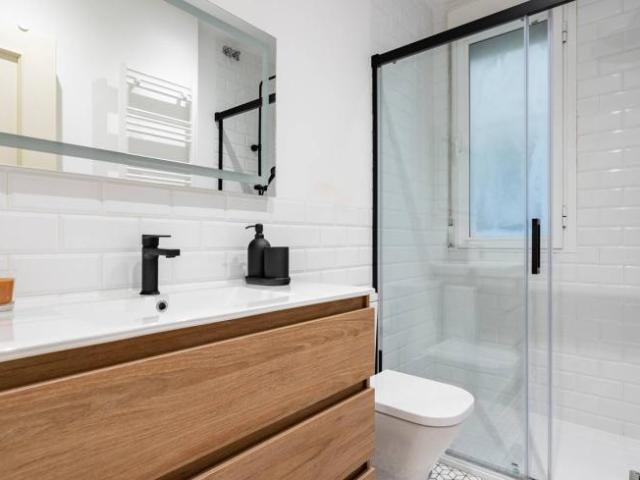 Apartamentos Madrid Madrid ES101737483
