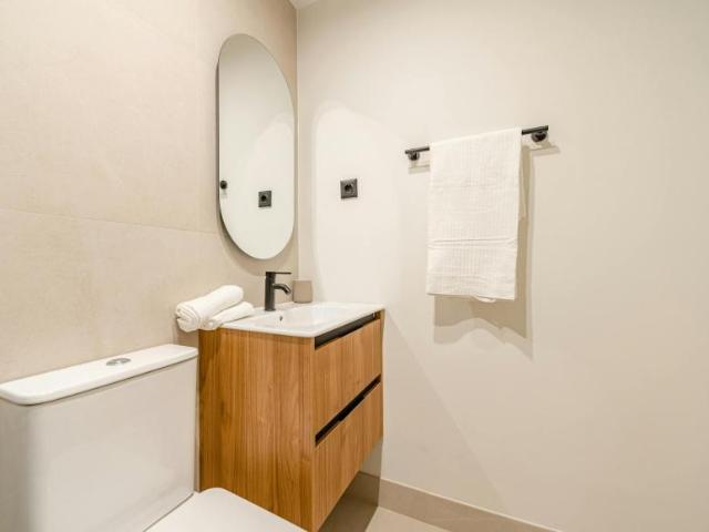 Apartamentos Madrid Madrid ES101847245