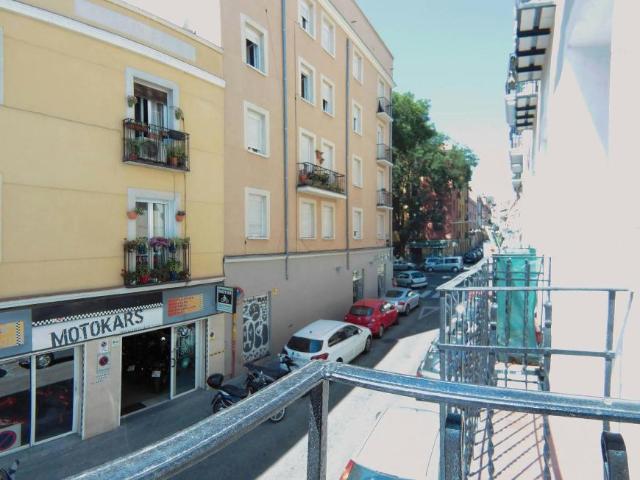 Apartamentos Madrid Madrid ES101848325