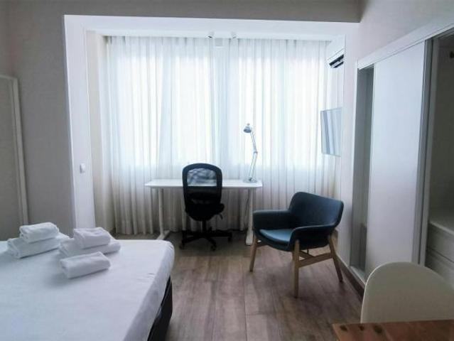Apartamentos Madrid Madrid ES101850016