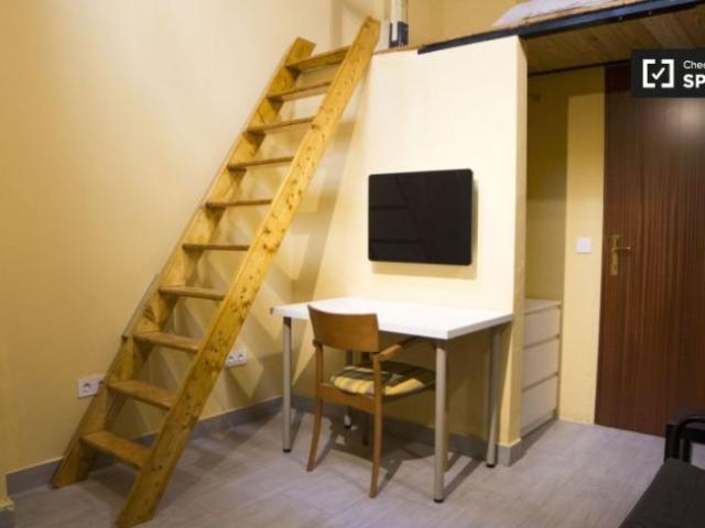 Apartamentos Madrid Madrid ES101822835