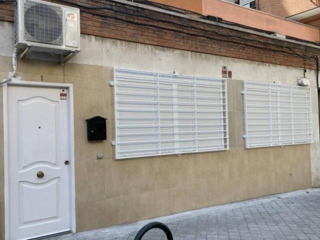 Apartamentos Madrid Madrid ES101824388