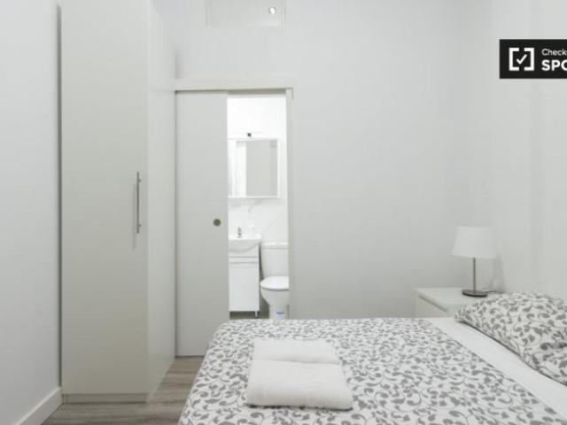 Apartamentos Madrid Madrid ES101837462