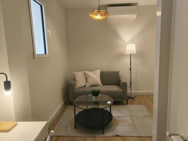 Apartamentos Madrid Madrid ES102086440