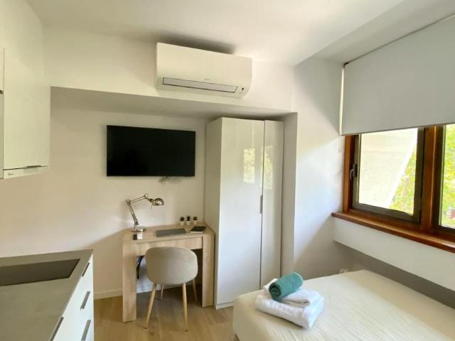 Apartamentos Madrid Madrid ES102399818