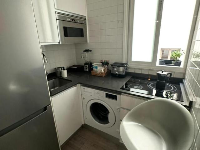 Apartamentos Madrid Madrid ES102848954