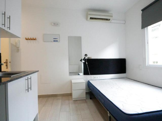 Apartamentos Madrid Madrid ES102854780