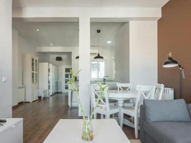 Apartamentos Madrid Madrid ES103031774
