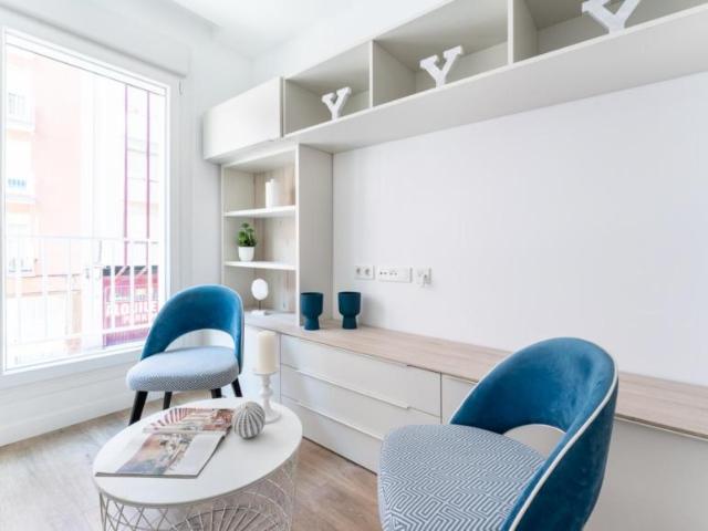 Apartamentos Madrid Madrid ES103261750