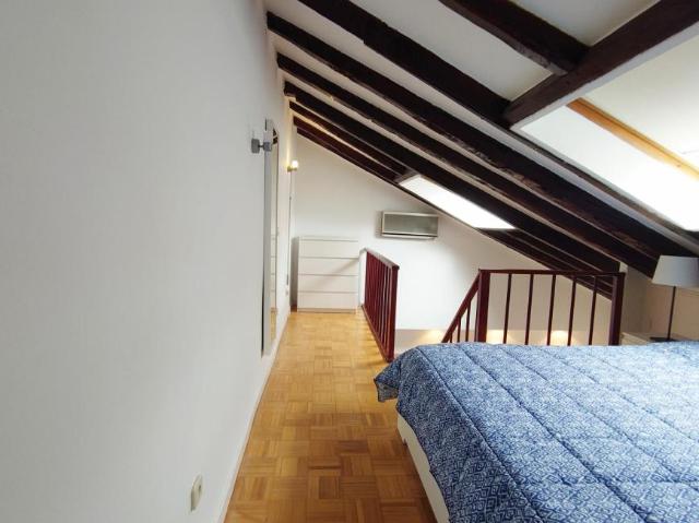 Apartamentos Madrid Madrid ES103266070