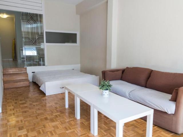 Apartamentos Madrid Madrid ES103269235