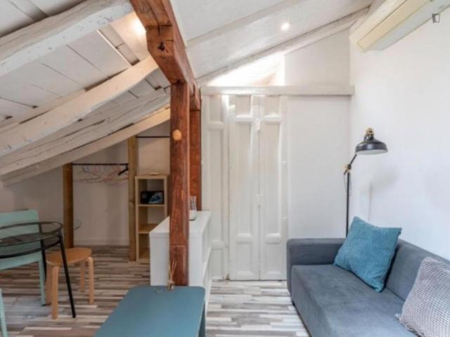 Apartamentos Madrid Madrid ES103270143