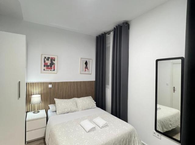 Apartamentos Madrid Madrid ES103271470