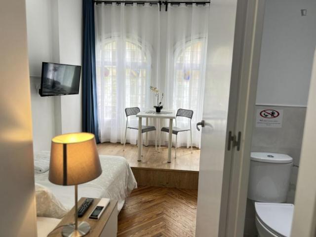Apartamentos Madrid Madrid ES103271625