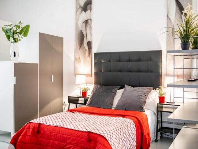 Apartamentos Madrid Madrid ES103277538
