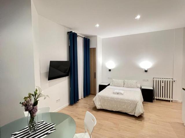 Apartamentos Madrid Madrid ES103282943