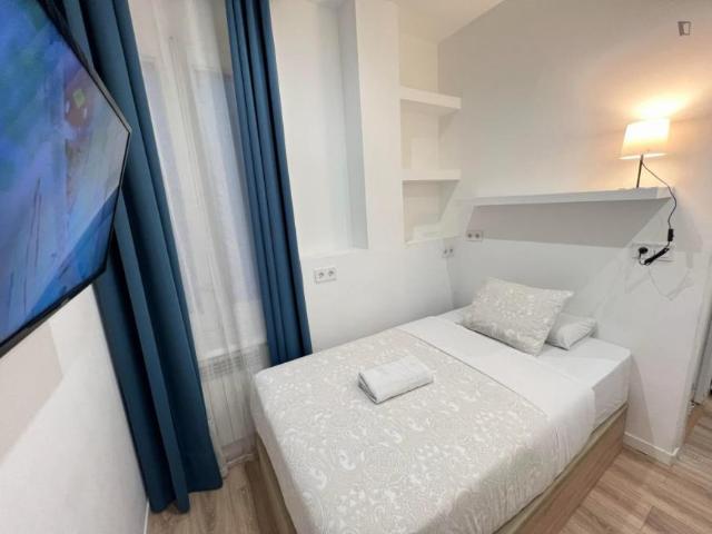 Apartamentos Madrid Madrid ES103283369