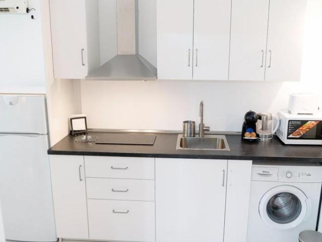 Apartamentos Madrid Madrid ES103338807
