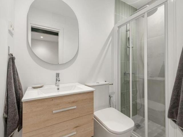 Apartamentos Madrid Madrid ES103595078