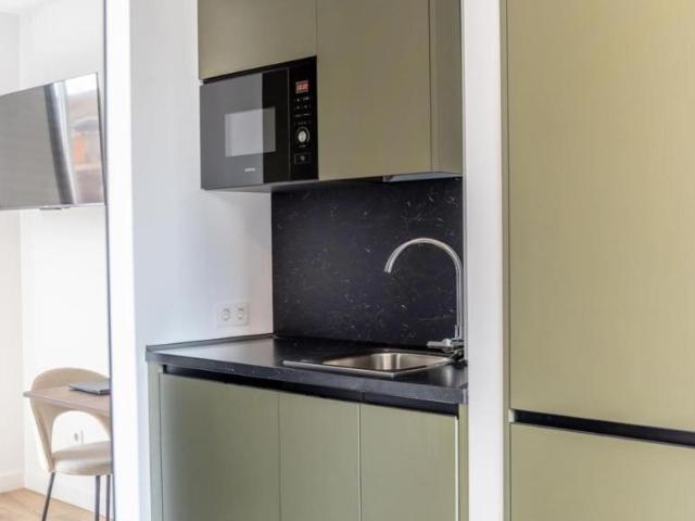 Apartamentos Madrid Madrid ES103595079