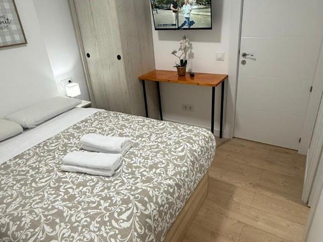 Apartamentos Madrid Madrid ES103654736