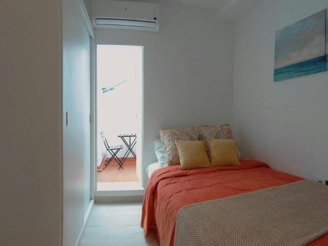 Apartamentos Madrid Madrid ES103656775