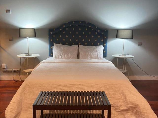 Apartamentos Madrid Madrid ES103695463