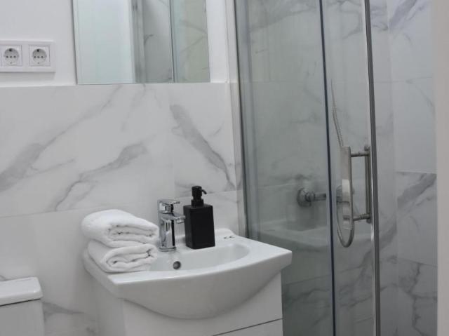 Apartamentos Madrid Madrid ES103612334