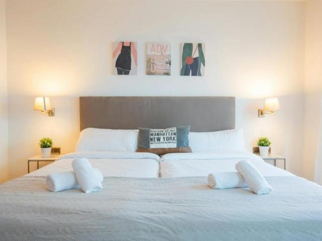 Apartamentos Madrid Madrid ES103922817
