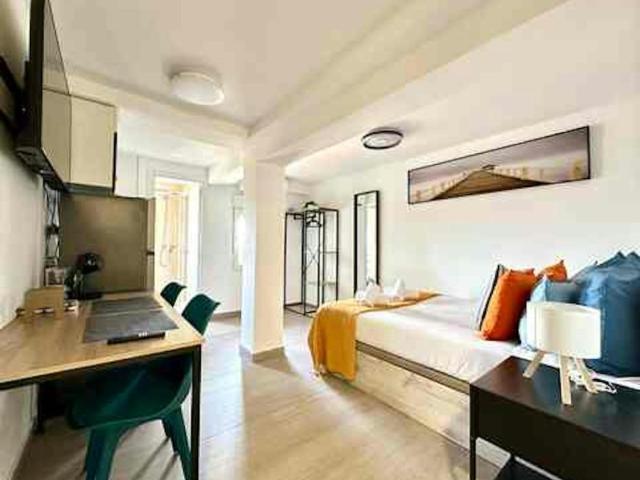 Apartamentos Madrid Madrid ES104639733
