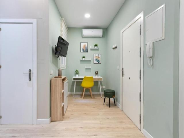Apartamentos Madrid Madrid ES104783787
