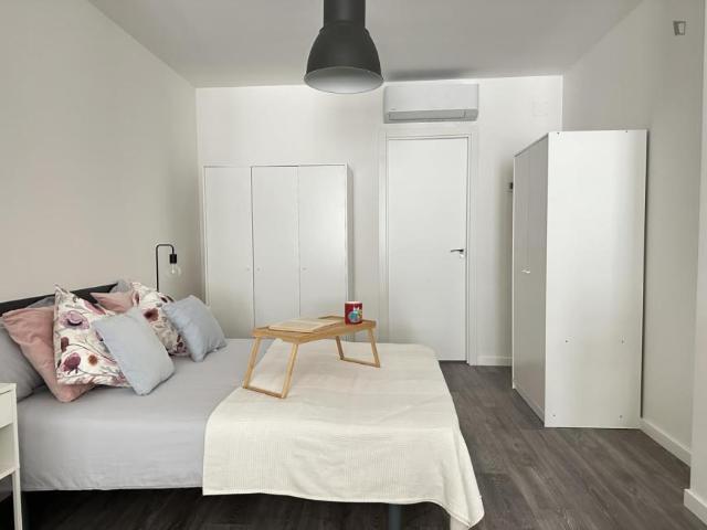 Apartamentos Madrid Madrid ES104711873