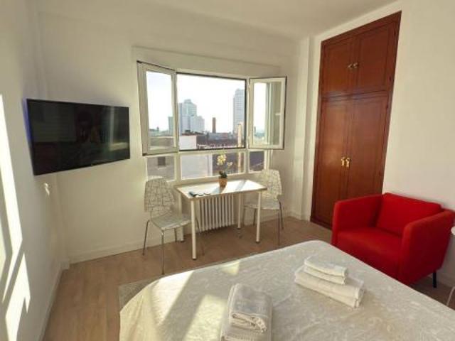 Apartamentos Madrid Madrid ES59303604