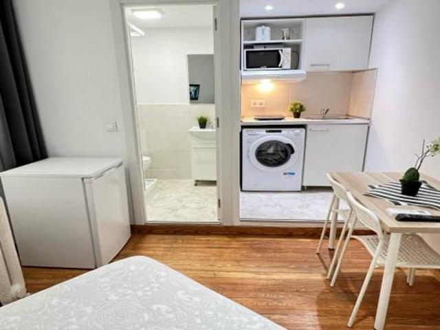 Apartamentos Madrid Madrid ES59523909