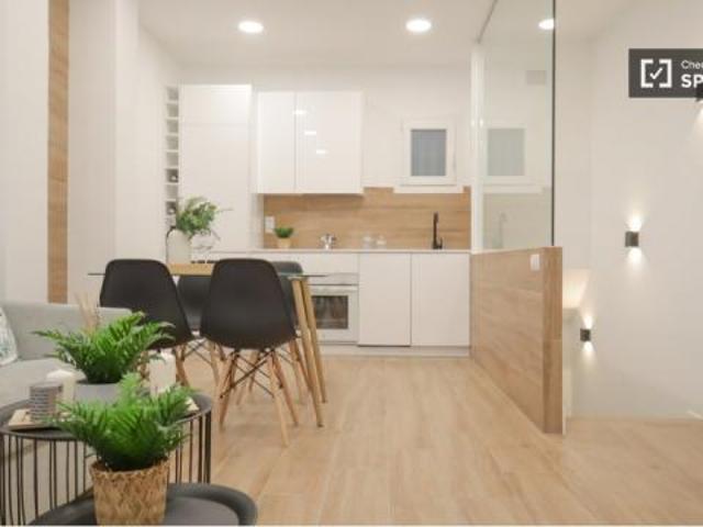 Apartamentos Madrid Madrid ES61618038
