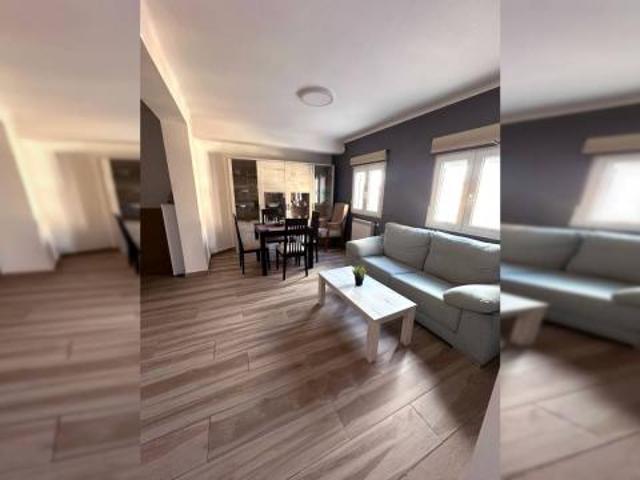 Apartamentos Madrid Madrid ES84344265