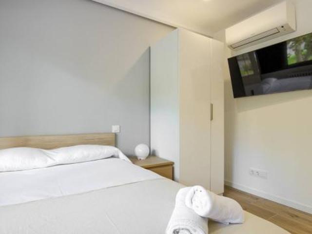 Apartamentos Madrid Madrid ES88842967