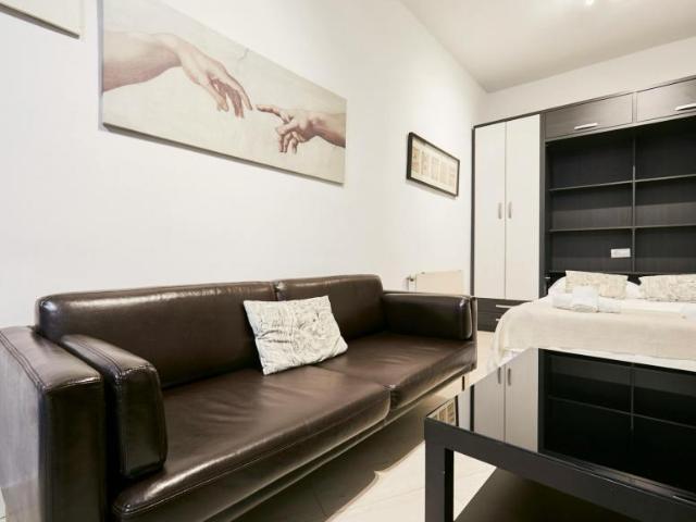 Apartamentos Madrid Madrid ES89181877