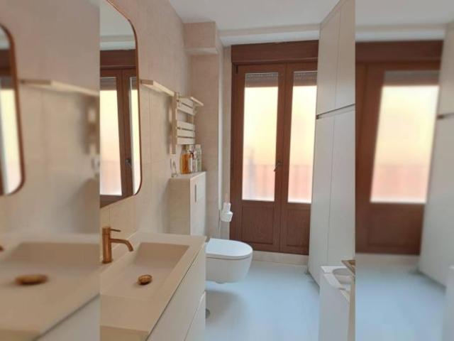 Apartamentos Madrid Madrid ES94257039