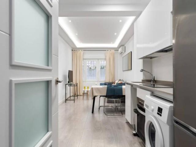 Apartamentos Madrid Madrid ES95986363