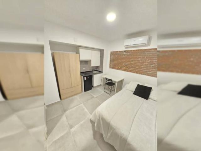 Apartamentos Madrid Madrid ES96435867