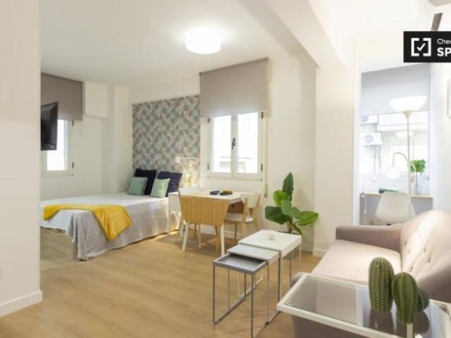 Apartamentos Madrid Madrid ES97132840