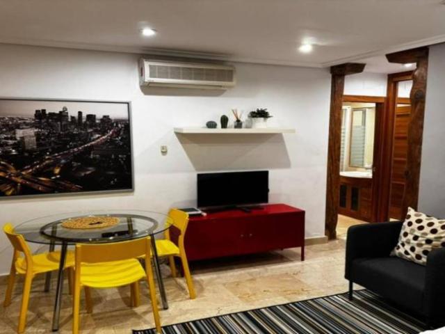 Apartamentos Madrid Madrid ES97883972