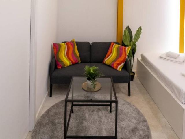 Apartamentos Madrid Madrid ES98364650