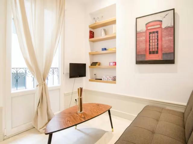 Apartamentos Madrid Madrid ES98635316