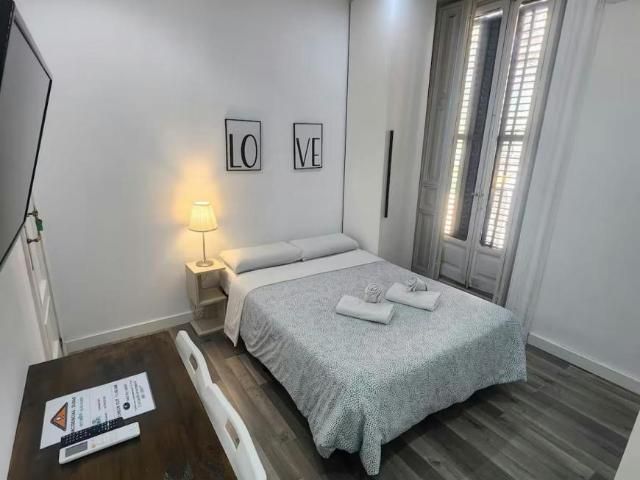 Apartamentos Madrid Madrid ES99342796