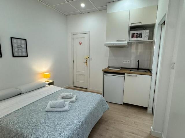 Apartamentos Madrid Madrid ES99342797