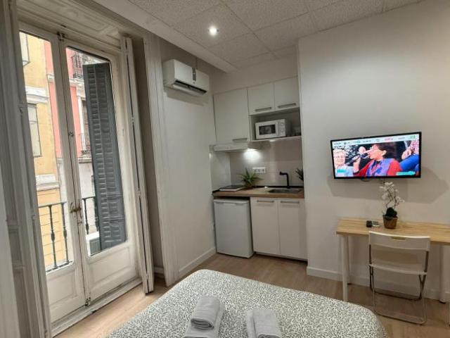 Apartamentos Madrid Madrid ES99342798