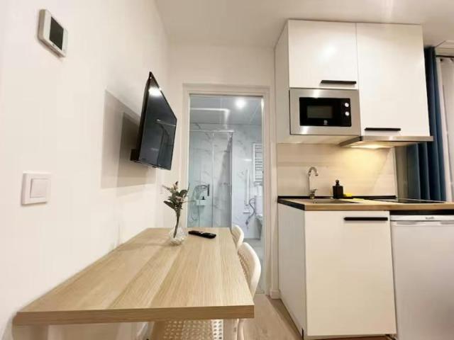 Apartamentos Madrid Madrid ES99342809